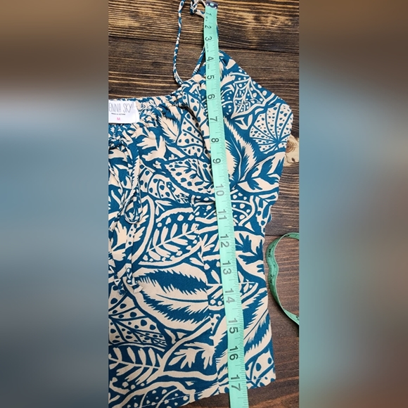 NWT Sienna Sky Hawaiian crop tank - Picture 2 of 6